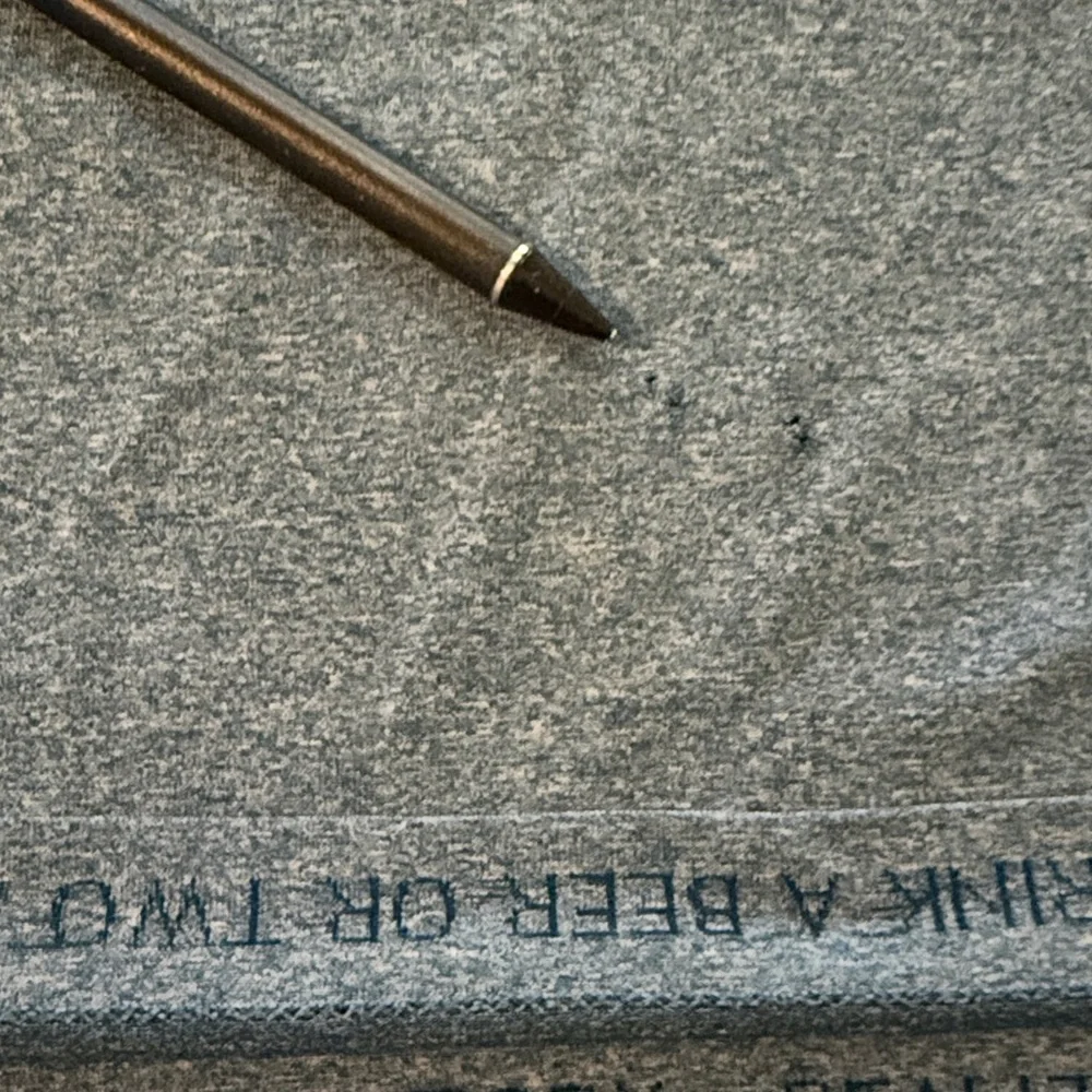 Lululemon Metal Vent Tech Long Sleeve Shirt Large ***3 snags*** - Picture 5 of 10